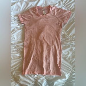 Lululemon swiftly tech